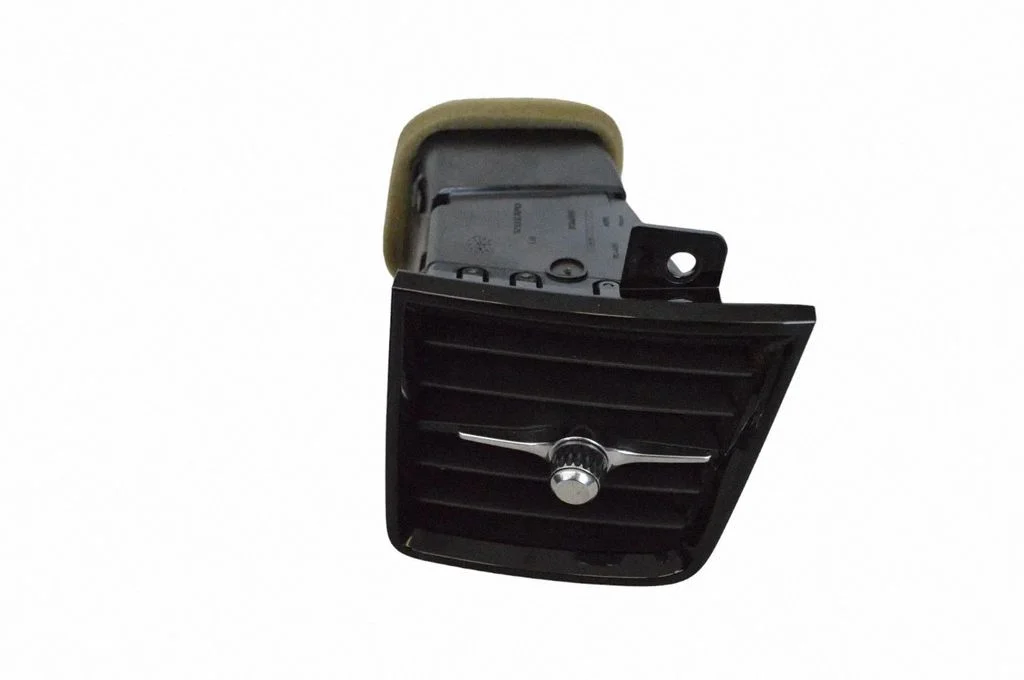 Dashboard air vent grill cover trim – Volvo S90, V90 (2016-)