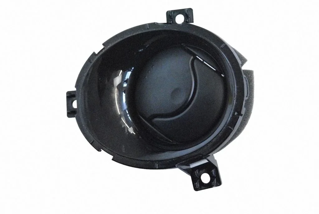 Dashboard air vent grill cover trim 687611KE0A