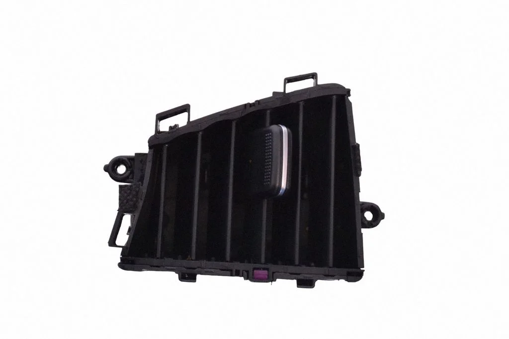 Paneļa gaisa restītes 97420J7AB0