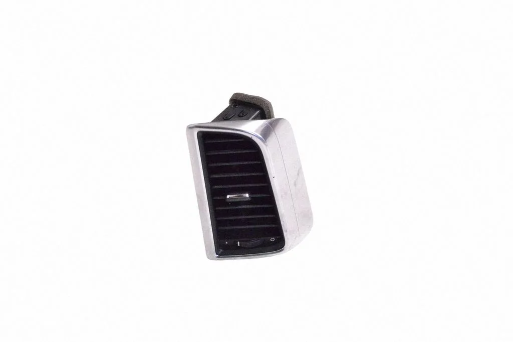 Dashboard air vent grill cover trim – Porsche Panamera (970) (2009-2017)