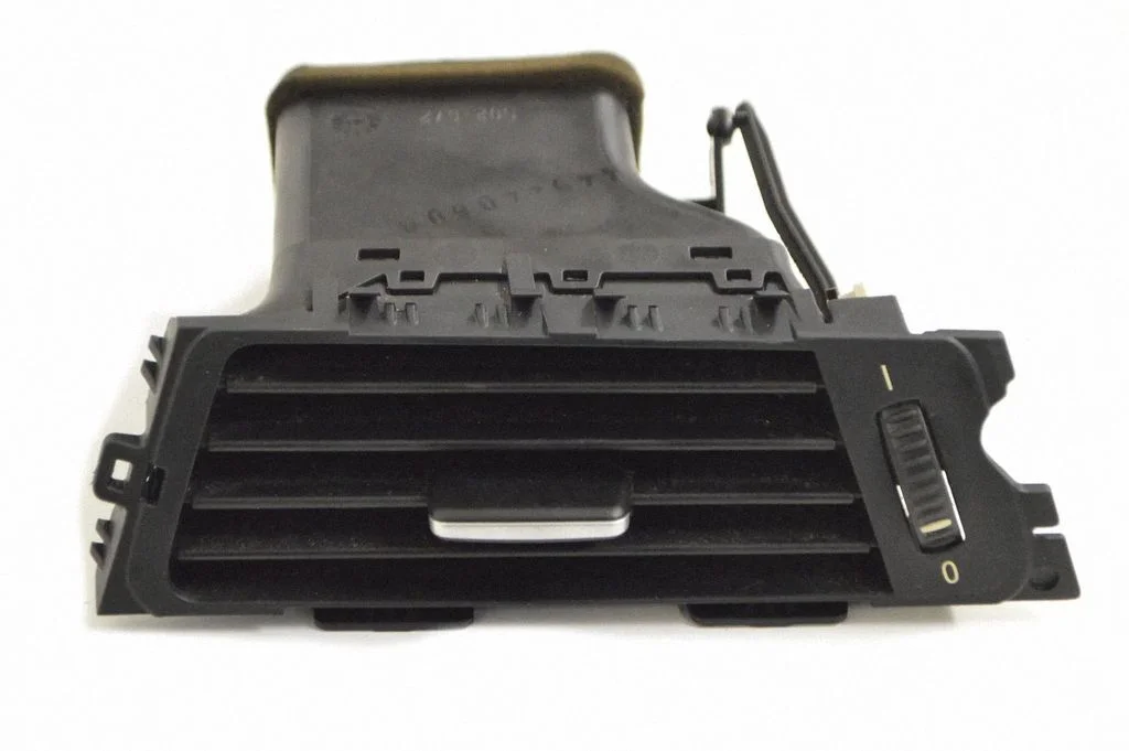Paneļa gaisa restītes – BMW 3. sērija E90 E91 (2005-2012)