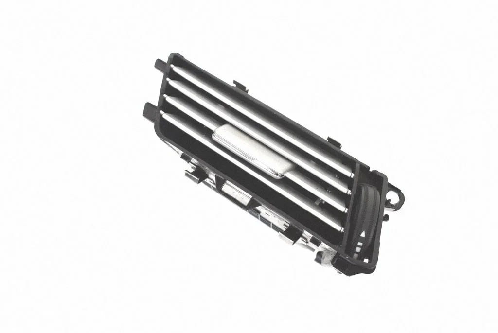 Paneļa gaisa restītes A2128302654