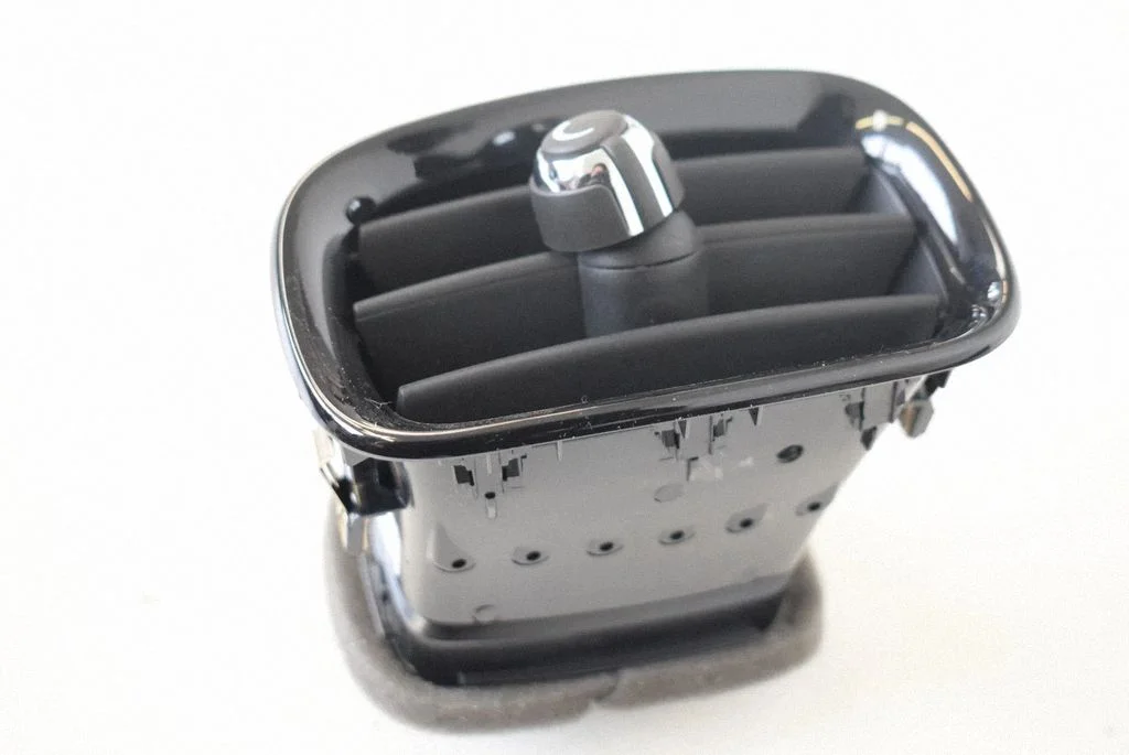 Kratka nawiewu szyby 9332764 – Mini Cooper Hatch Hardtop (2007-)