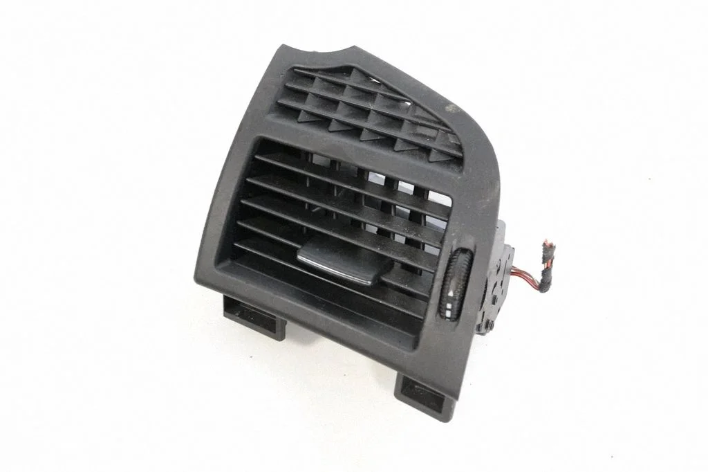 Dashboard air vent grill cover trim – Mercedes-Benz S-Class W221 (2005-2013)