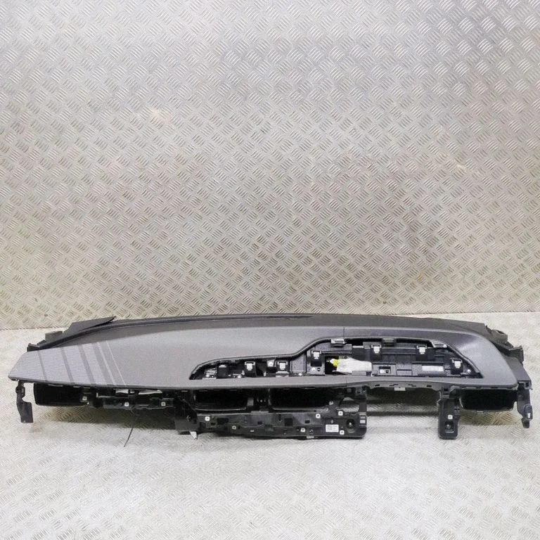 Armatuurlaud 84710CV960