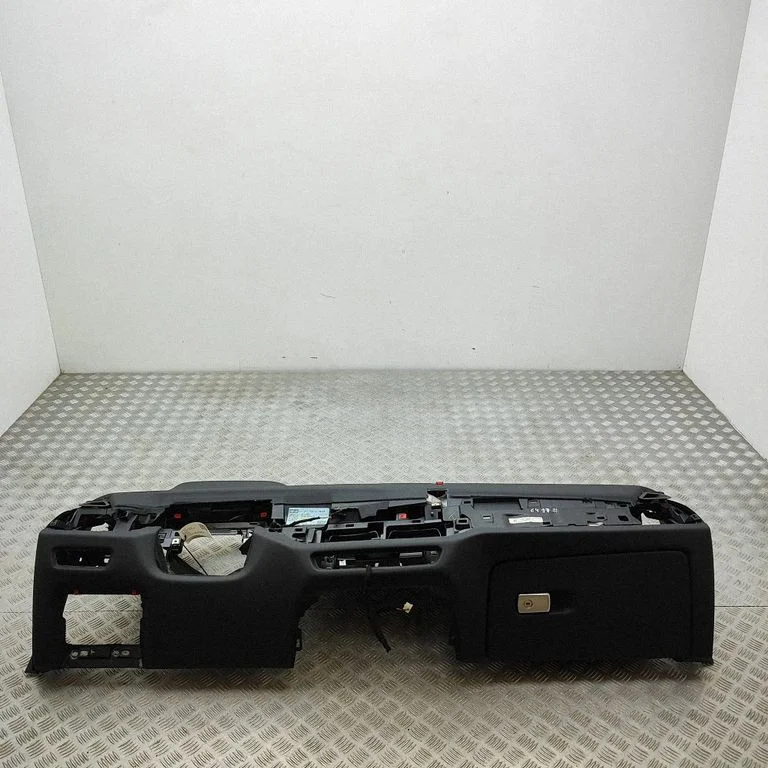 Armatuurlaud 9217996