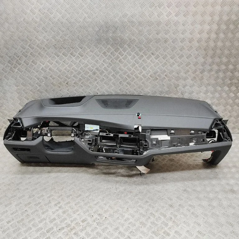 Dashboard 9633581