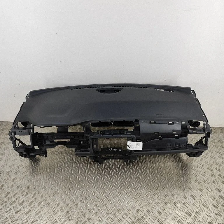 Dashboard 681P35SHOB