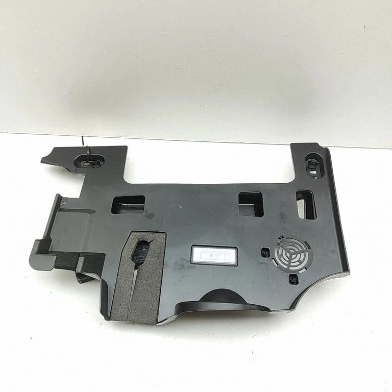 Dashboard lower bottom trim panel 9399364