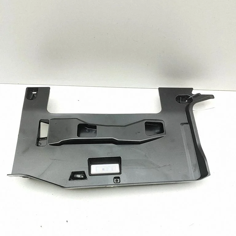 Dashboard lower bottom trim panel 9399371