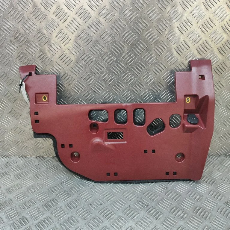 Paneļa apdares panelis (apakšējais) 9Y2857109A