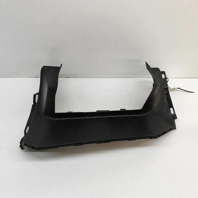 Dashboard lower bottom trim panel 4KL857927