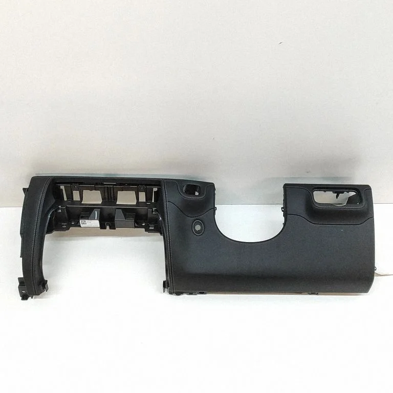 Dashboard lower bottom trim panel A1676805000