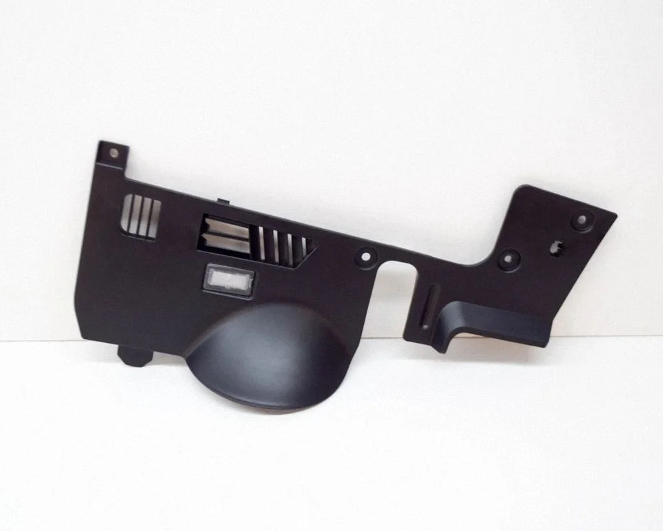 Dashboard lower bottom trim panel 113097300B