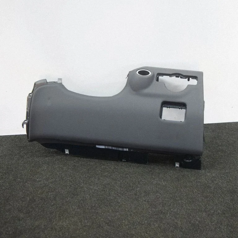 Panel deski rozdzielczej (dolny) A2316801287