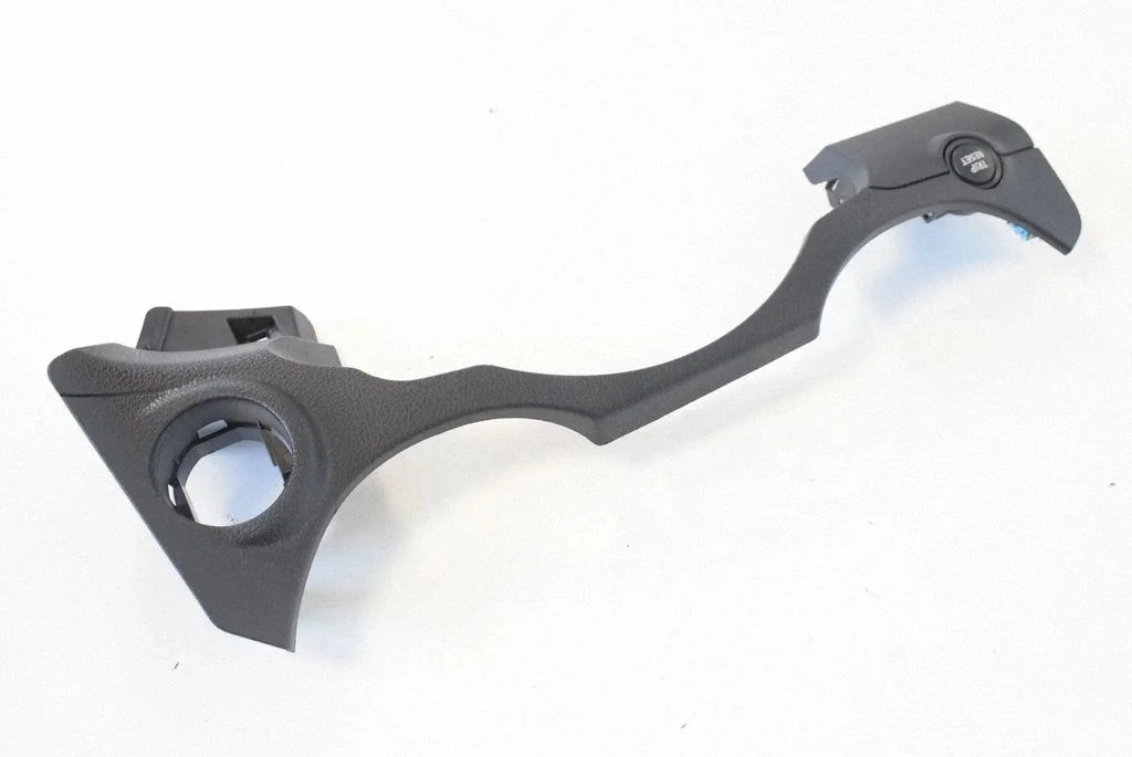 Panel deski rozdzielczej (dolny) – Subaru Outback (BS) (2015-2019)