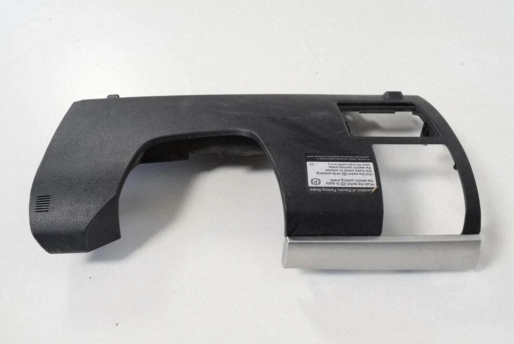 Paneļa apdares panelis (apakšējais) 66075AJ010
