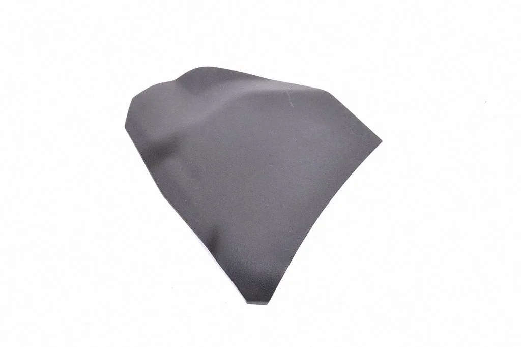 Paneļa apdares panelis (sānu) 689204CE0A