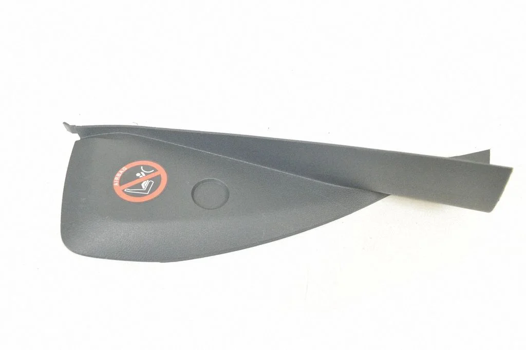 Paneļa apdares panelis (sānu) – Ford C-MAX II (2010-2019)