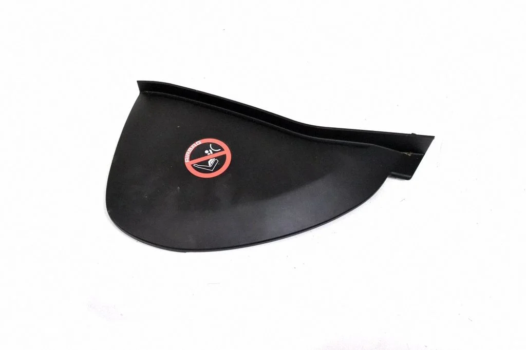 Paneļa apdares panelis (sānu) 8X23F04480A
