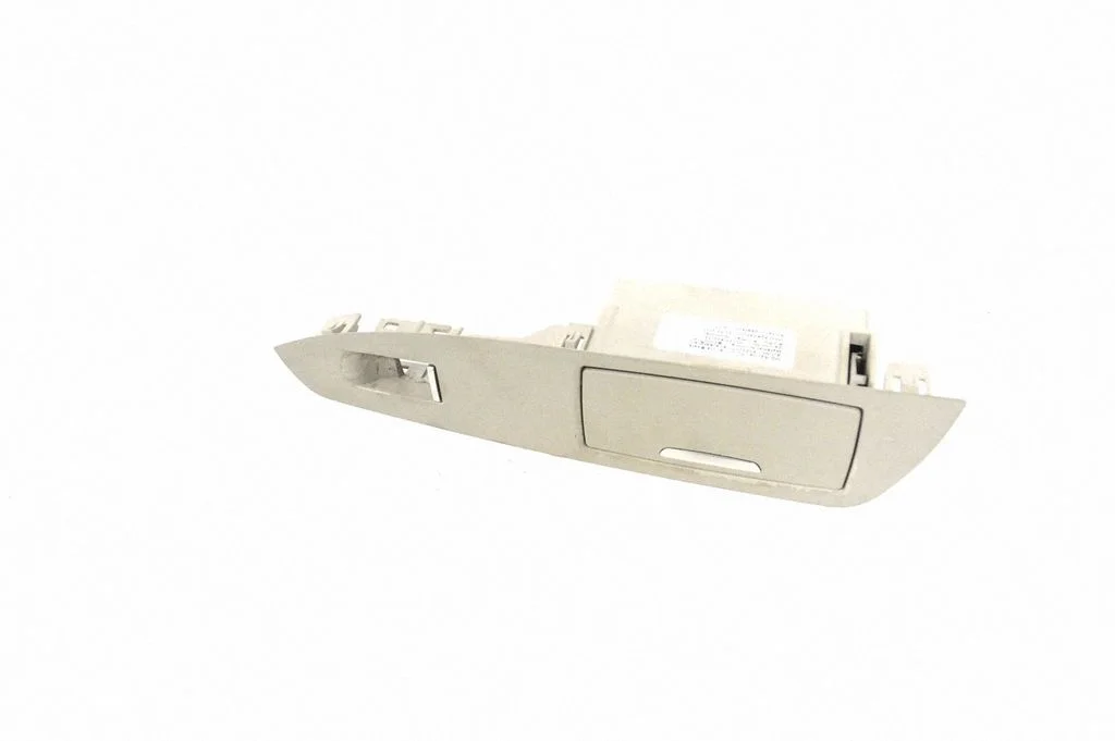 Auto tuhatoos 9116338