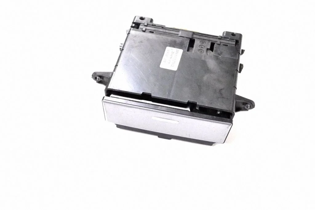 Car ashtray 6976376