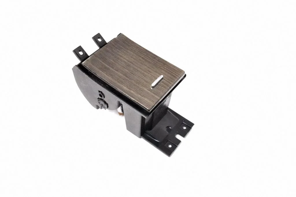 Pelnutrauks panelī AX23045H72A