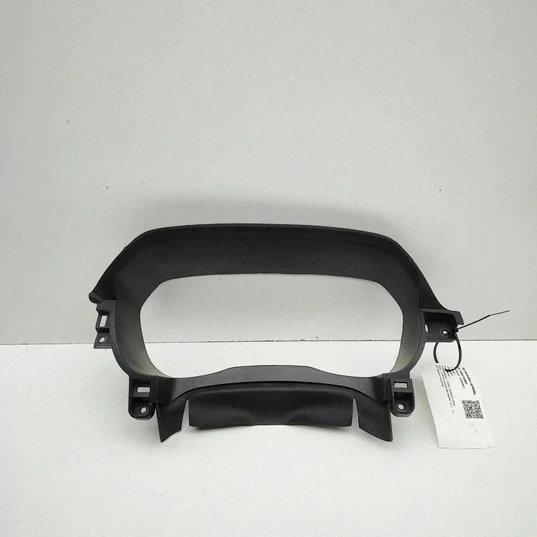 Instrumentu paneļa apdare EB3B41044D70AEW