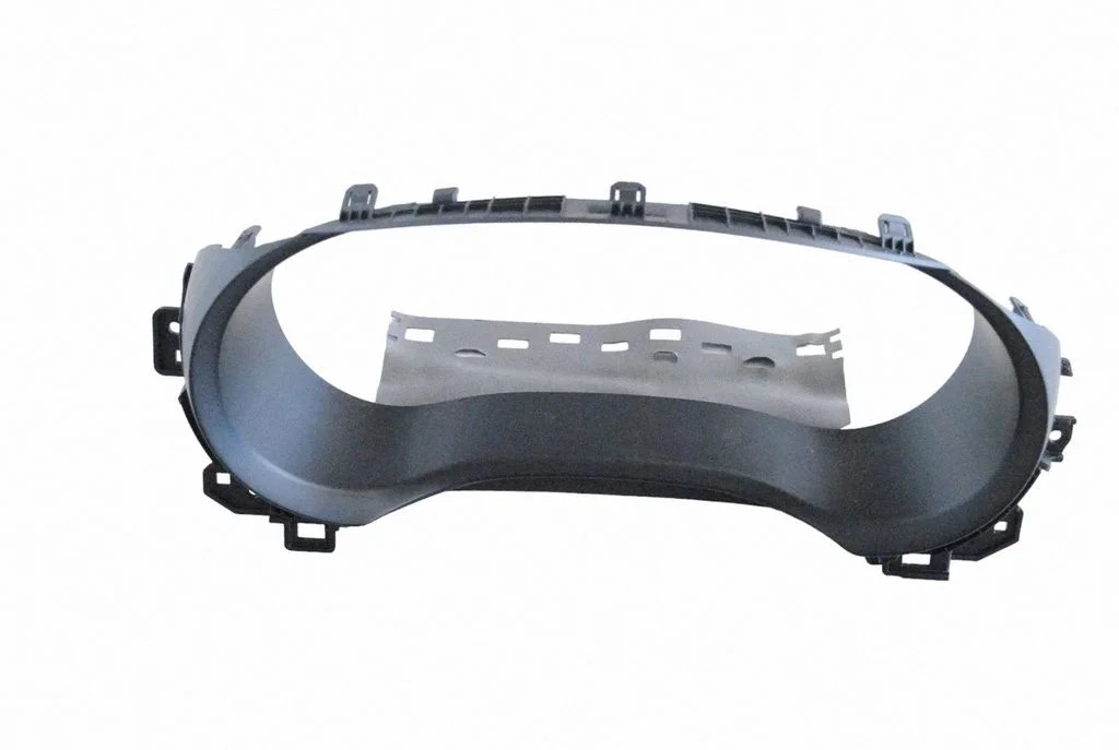 Instrumentu paneļa apdare 84831J5900