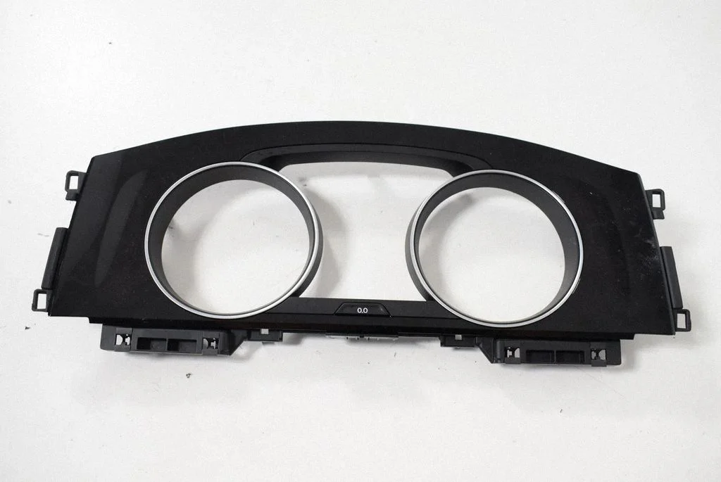 Instrumentu paneļa apdare – Volkswagen e-Golf (2014-)