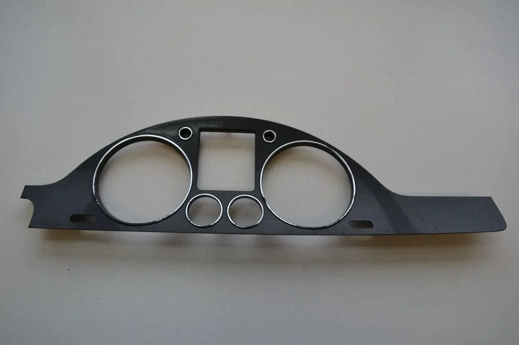 Instrumentu paneļa apdare 3C0858335AJ