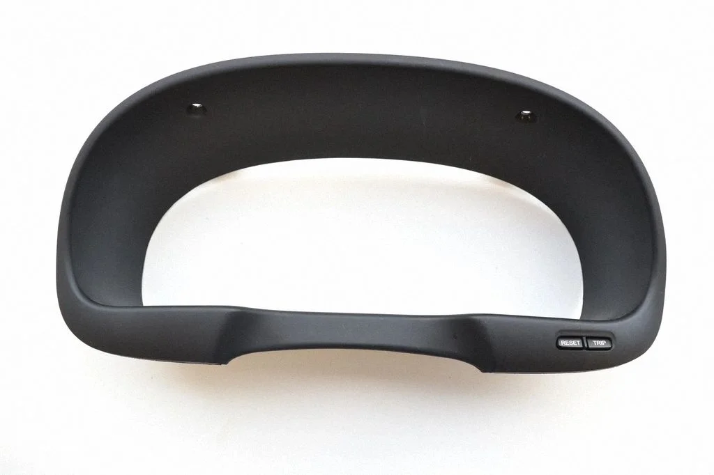 Instrumentu paneļa apdare – Hyundai Santa Fe (2006-2012)