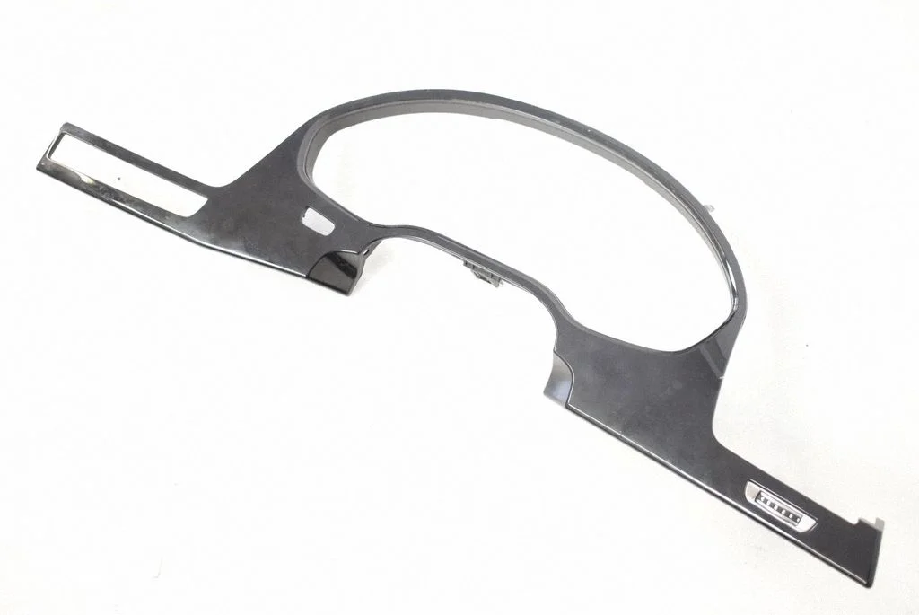 Instrumentu paneļa apdare 4H0820911C
