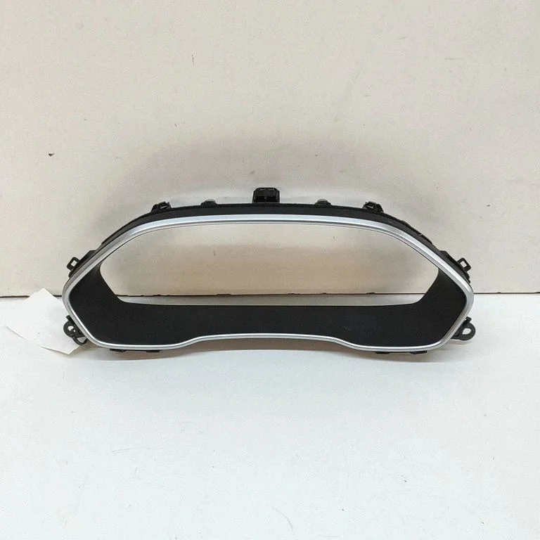 Instrumentu paneļa apdare 83A857115A