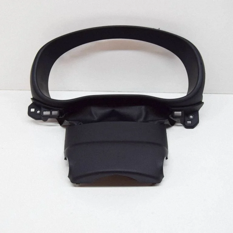 Instrumentu paneļa apdare 84830F1900