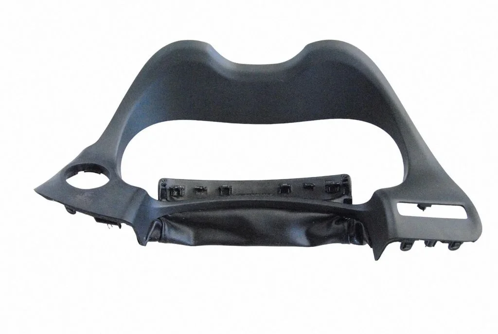 Instrumentu paneļa apdare 682S14GA0A