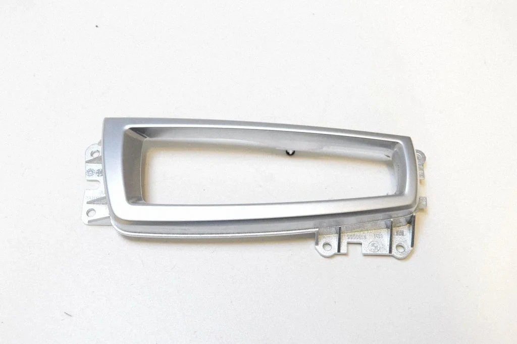 Gear shifter surround trim plastic – BMW 6 Series F06 Gran coupe (2012-2018)