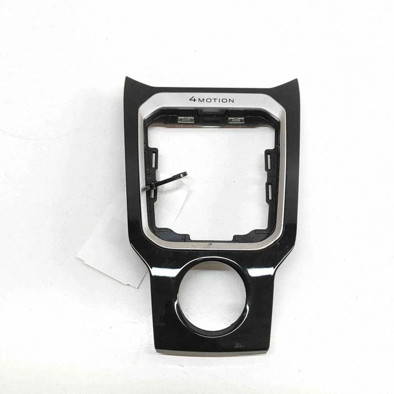 Pārnesumu pārslēga sviras apdare (plastmasas) 2GA711456D
