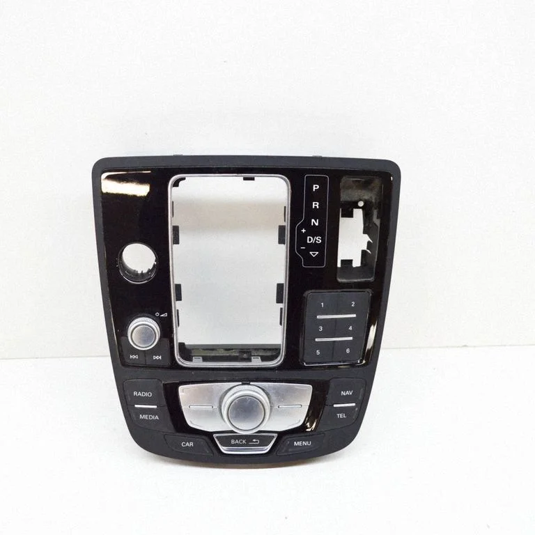 Pārnesumu pārslēga sviras apdare (plastmasas) 4G2919610E