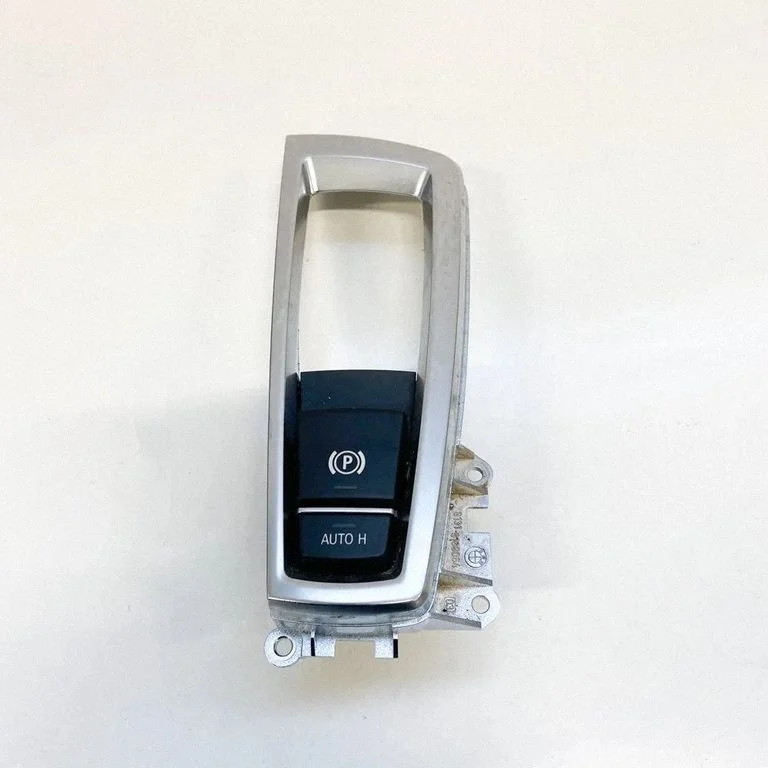 Gear shifter surround trim plastic 3214370100