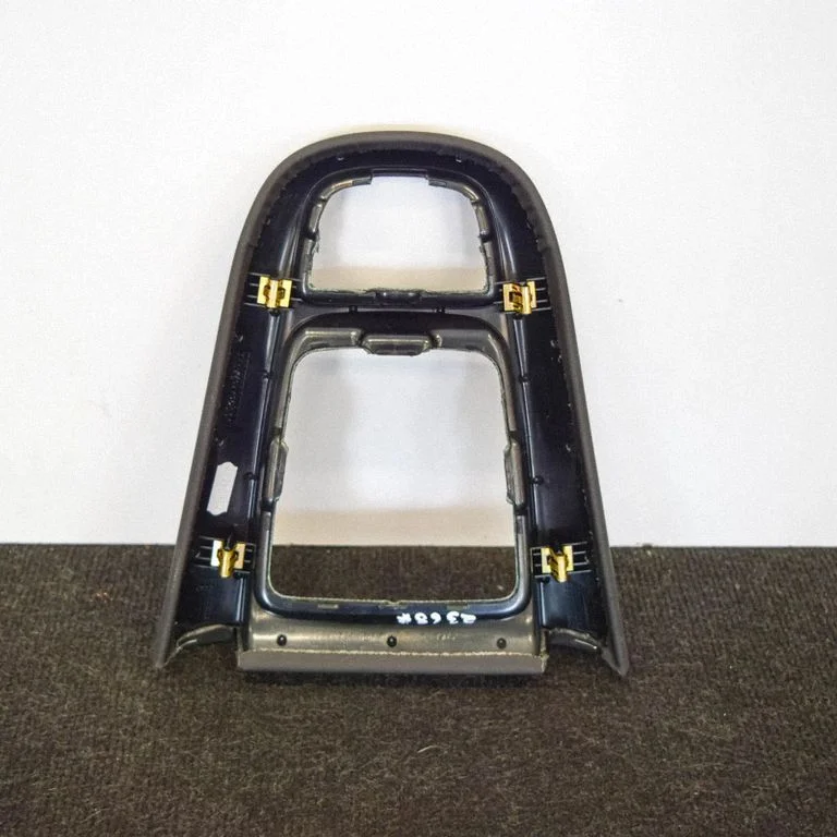 Pārnesumu pārslēga sviras apdare (plastmasas) 13293509