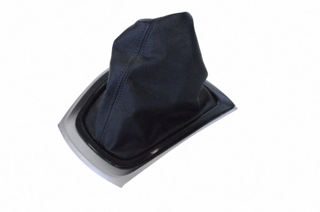 Pārnesumu pārslēga sviras apdare (plastmasas) 969354CC0A