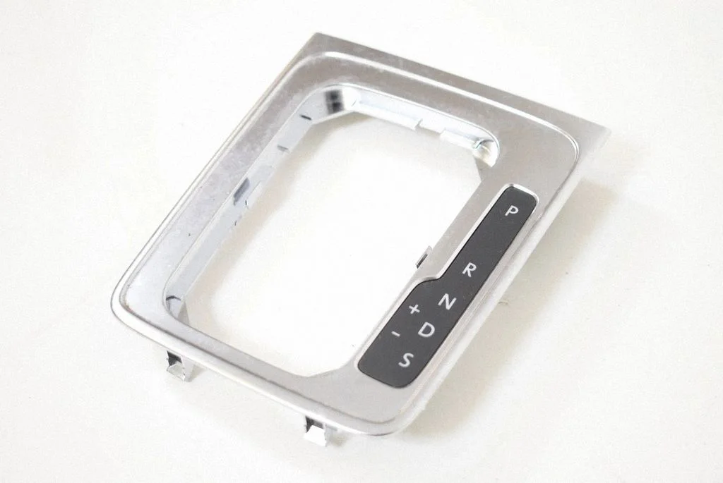 Gear shifter surround trim plastic 3AC713203E