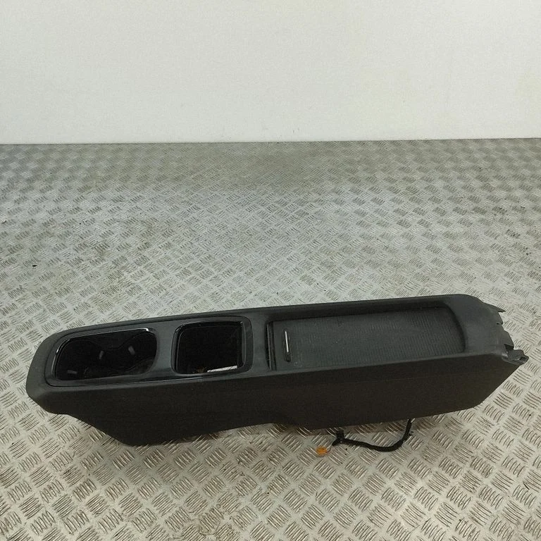 Centrālā konsole 10A863241C