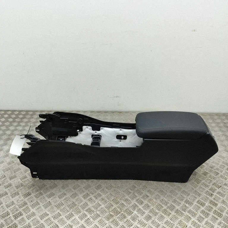 Center console 84628P2900