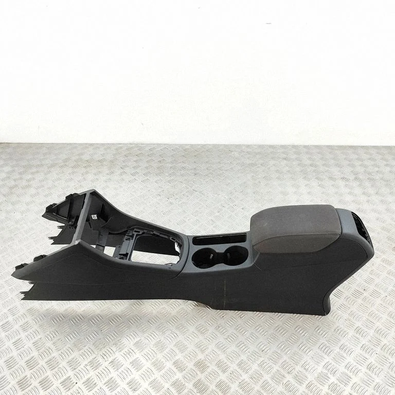 Centrālā konsole 8U0862533