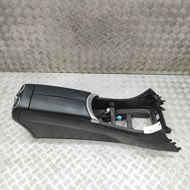 Centrālā konsole A2536806406