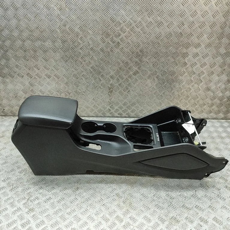 Center console 84617D7700