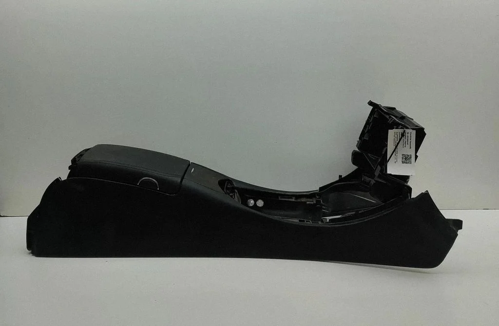 Center console – Mercedes-Benz CLS-Class C219 (2003-2011)