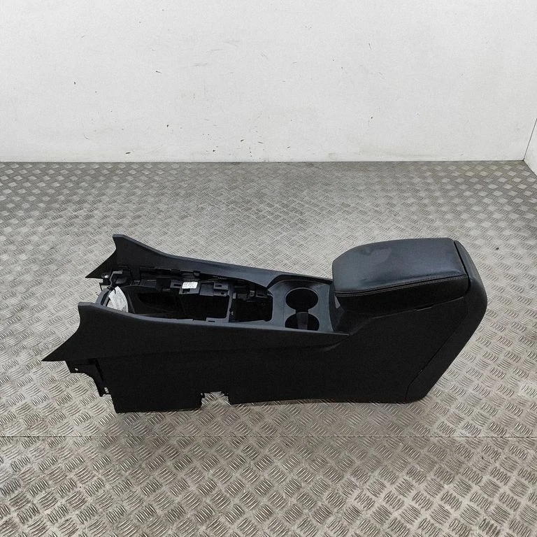 Centrālā konsole 969106UN0A
